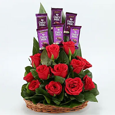 "Chocos with Roses bouquet - code RB10 - Click here to View more details about this Product